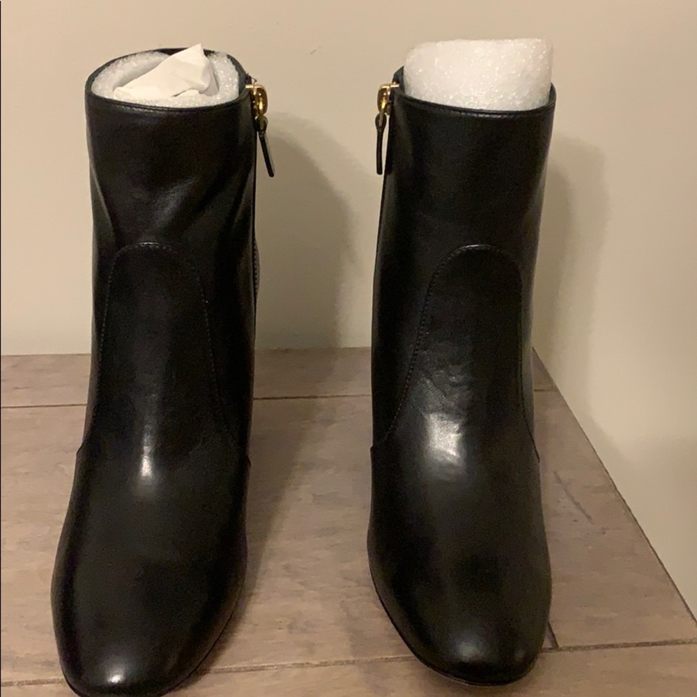 Stuart Weitzman Napa boots